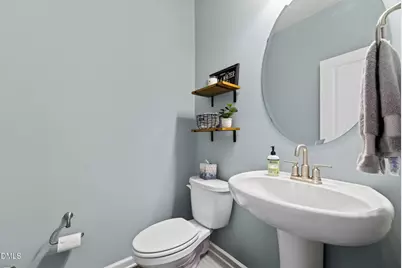 911 Field Ivy Drive, Fuquay-Varina, NC 27526 - Photo 23