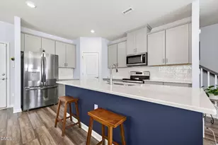 911 Field Ivy Dr, Fuquay-Varina, NC 27526 - Photo 11