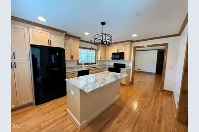 402 N Pine Street, Wendell, NC 27591 - Photo 5