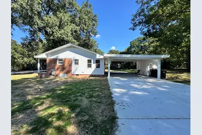 402 N Pine Street, Wendell, NC 27591 - Photo 3