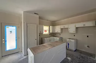 63 Hagood St, Smithfield, NC 27577 - Photo 5