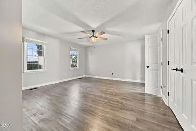 5109 Knightsbridge Way, Raleigh, NC 27604 - Photo 13