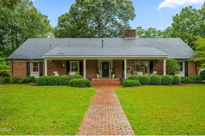 1110 Chestnut Drive, Smithfield, NC 27577 - Photo 1