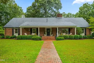1110 Chestnut Dr, Smithfield, NC 27577 - Photo 1