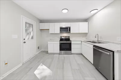 4202 Kaplan Drive, Raleigh, NC 27606 - Photo 7