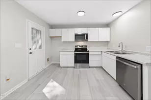 4202 Kaplan Dr, Raleigh, NC 27606 - Photo 7