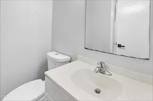 4202 Kaplan Dr, Raleigh, NC 27606 - Photo 11
