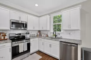 119 Daniel St, Oxford, NC 27565 - Photo 11