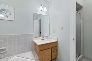 8407 Wycombe Ln, Raleigh, NC 27615 - Photo 11
