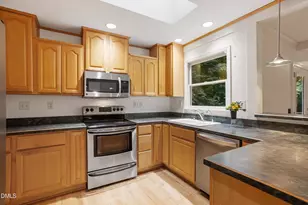 8269 Hillside Dr, Raleigh, NC 27612 - Photo 23