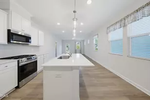 52 Fairwinds Dr, Lillington, NC 27546 - Photo 5