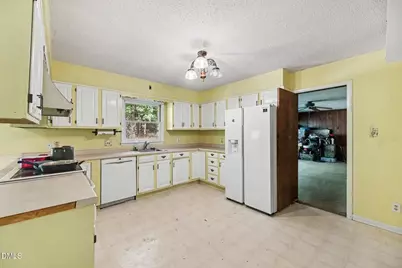 8307 Bromley Road, Hillsborough, NC 27278 - Photo 15