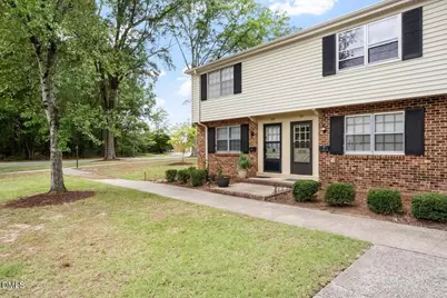 1002 Willow Drive #19, Chapel Hill, NC 27514 - Photo 3