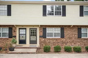 1002 Willow Dr, Chapel Hill, NC 27514 - Photo 1