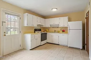 1002 Willow Dr, Chapel Hill, NC 27514 - Photo 9