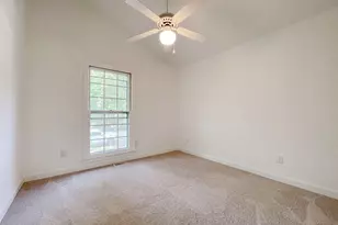 102 Hunters Crossing, Cary, NC 27518 - Photo 21