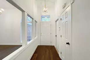 102 Hunters Crossing, Cary, NC 27518 - Photo 3