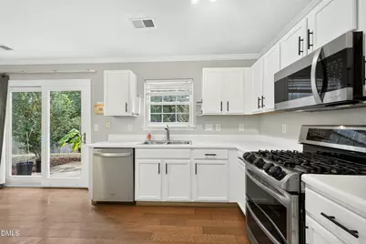 313 Sturminster Drive, Holly Springs, NC 27540 - Photo 17
