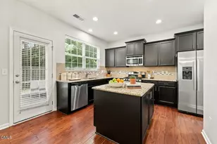 122 Tweedbank Ct, Fuquay Varina, NC 27526 - Photo 15