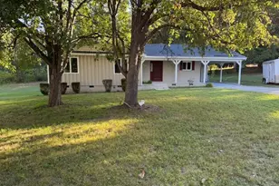 306 Wilder St, Louisburg, NC 27549 - Photo 3