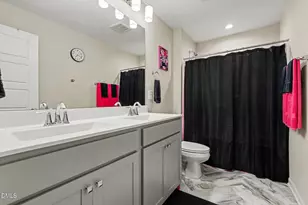 738 Putney Hl Rd, Zebulon, NC 27597 - Photo 15