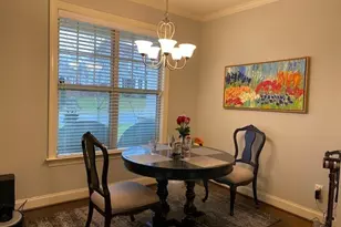 910 Palm Ct, Mebane, NC 27302 - Photo 9