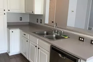 6120 Saybrook Dr, Raleigh, NC 27604 - Photo 5