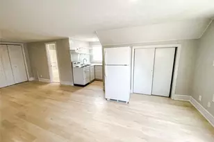 209 1/2 W 16th St, Lumberton, NC 28358 - Photo 3