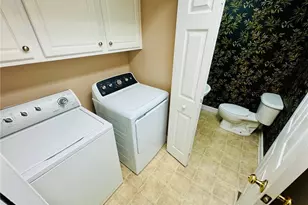 616 Amberdale Cir W, Lumberton, NC 28358 - Photo 23