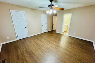 616 Amberdale Cir W, Lumberton, NC 28358 - Photo 27