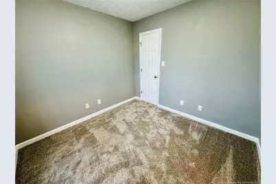 616 Amberdale Circle W, Lumberton, NC 28358 - Photo 17