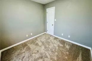 616 Amberdale Cir W, Lumberton, NC 28358 - Photo 17