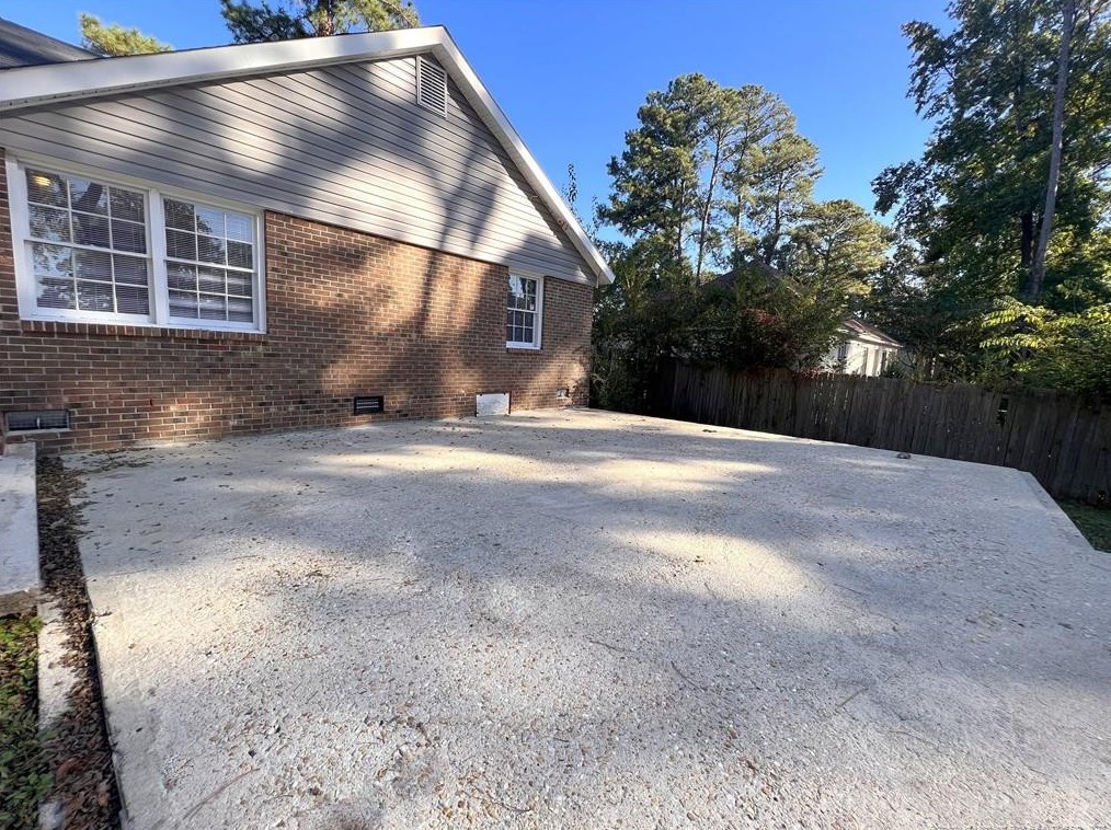 704 Burgoyne Dr, Fayetteville NC  28314-0839 exterior