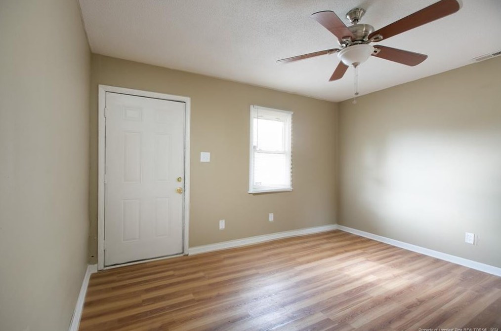 6507 Amanda Cir, Fayetteville NC  28304-5701 exterior
