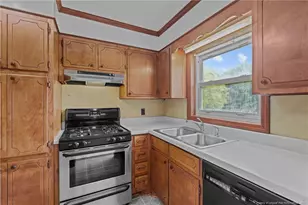 5027 Lake Willett Rd, Sanford, NC 27332 - Photo 15