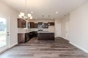 64 Onslow Ct, Spring Lake, NC 28390 - Photo 9