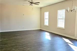 64 Onslow Ct, Spring Lake, NC 28390 - Photo 7