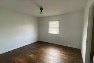 808 Bronco Ln, Fayetteville, NC 28303 - Photo 13