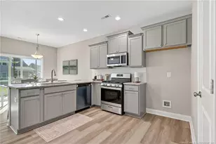 3221 Carnoustie Ct, Fayetteville, NC 28306 - Photo 9