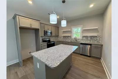 655 W Iowa Avenue, Southern Pines, NC 28387 - Photo 7