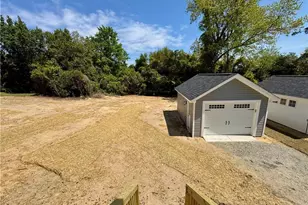 655 W Iowa Ave, Southern Pines, NC 28387 - Photo 21