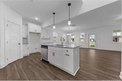 112 Peeler Circle, Raeford, NC 28376 - Photo 5