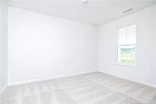 1924 Bulldog Ln, Hope Mills, NC 28348 - Photo 3