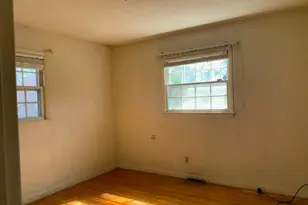 830 Dinmont Cir, Fayetteville, NC 28306 - Photo 9