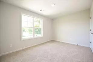 1922 Elephant Ln, Hope Mills, NC 28348 - Photo 23