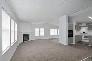 25 Remines Ct, Parkton, NC 28371 - Photo 5