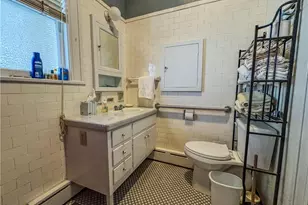 425 S Main St, Bladenboro, NC 28320 - Photo 11