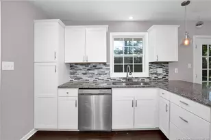 6405 Tarbert Ave, Fayetteville, NC 28304 - Photo 13