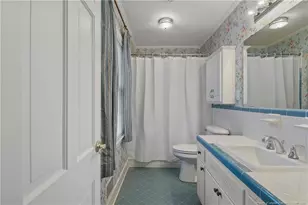 2514 Mirror Lake Dr, Fayetteville, NC 28303 - Photo 31