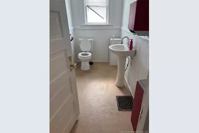 409 Carthage Street, Sanford, NC 27330 - Photo 5